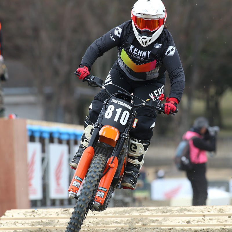 OFF-ROAD MOTORCYCLE