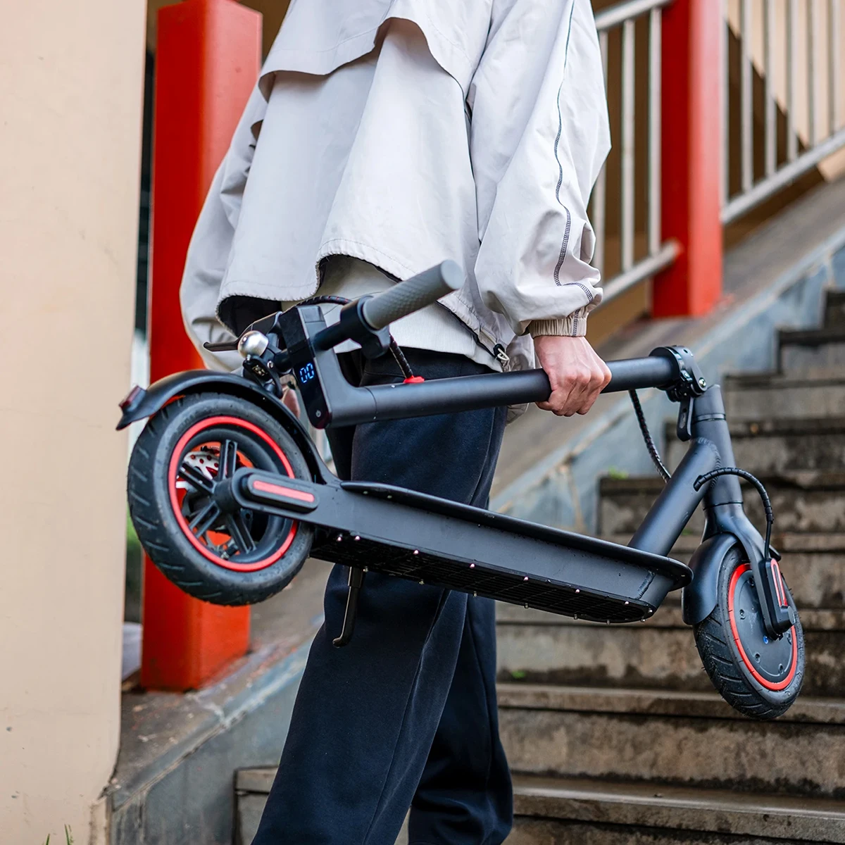 ELECTRIC SCOOTER